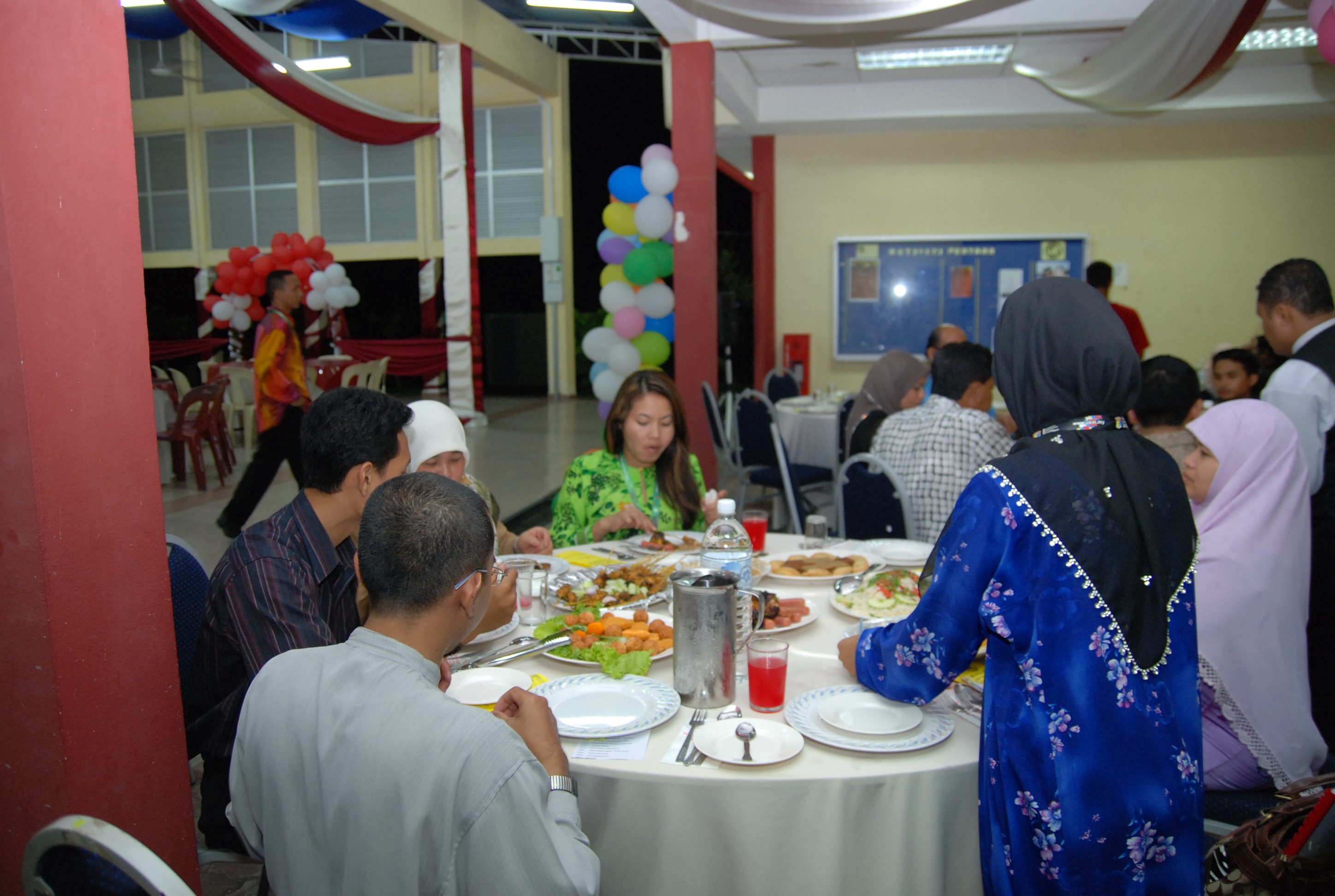 CyberNight09 075
